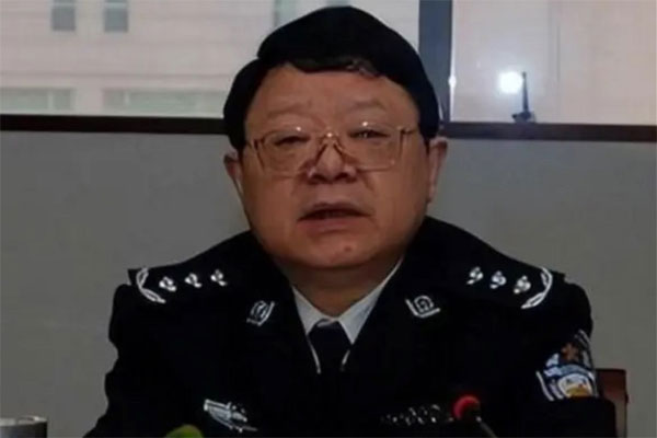 Hành trình sa ngã của quan lớn cảnh sát Trung Quốc mê gái trẻ, thích tiền ‘bẩn’-1