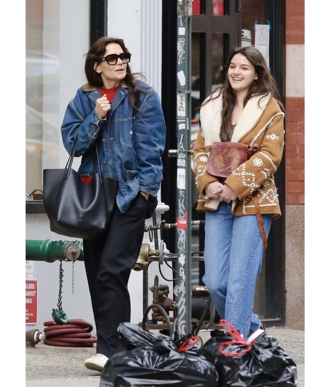 Suri Cruise và Shiloh Jolie-Pitt: Giải thoát chính mình khỏi ràng buộc độc hại-14