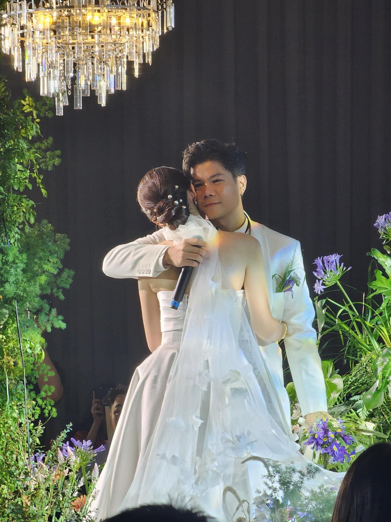 Nam ca sĩ tổ chức đám cưới ở Hà Nội vào tối nay: Visual cô dâu ấn tượng, dàn sao Vbiz góp mặt-4