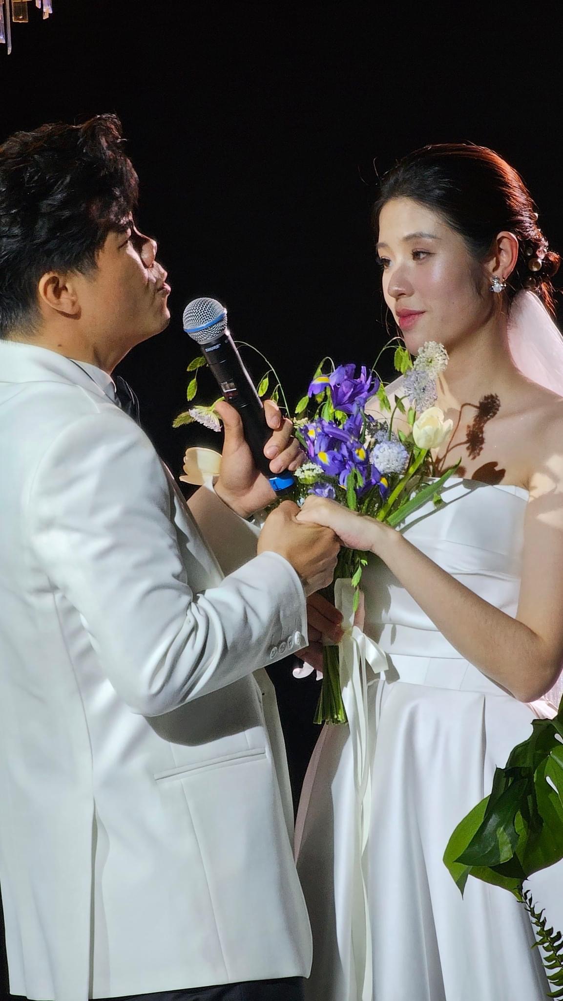 Nam ca sĩ tổ chức đám cưới ở Hà Nội vào tối nay: Visual cô dâu ấn tượng, dàn sao Vbiz góp mặt-5