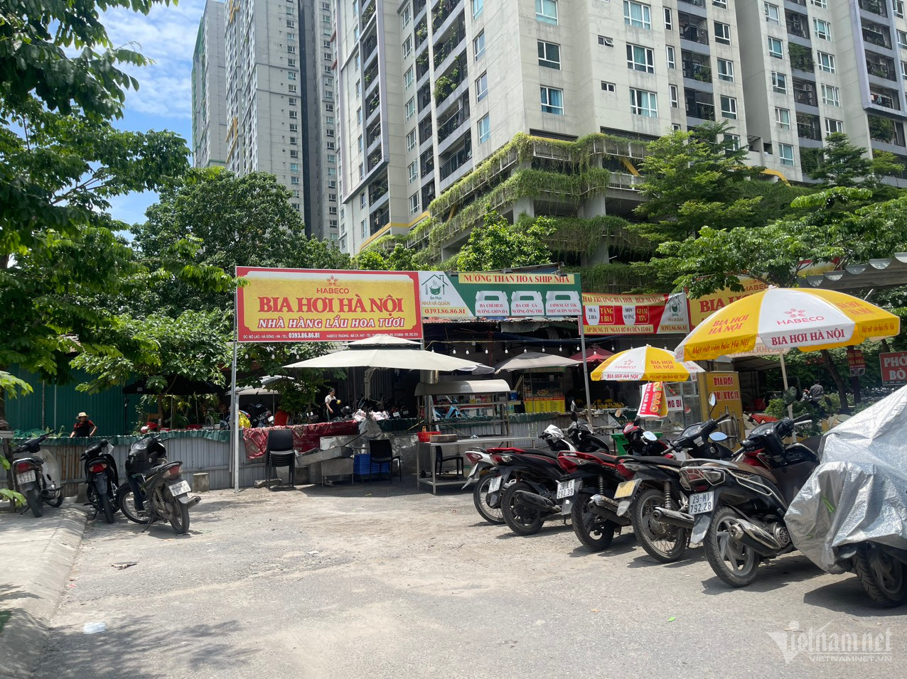 Hà Nội: Xe Mazda CX-5 nghi bị bỏ quên ở quán bia từ trước dịch Covid-19-3