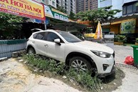 Hà Nội: Xe Mazda CX-5 nghi bị 'bỏ quên' ở quán bia từ trước dịch Covid-19