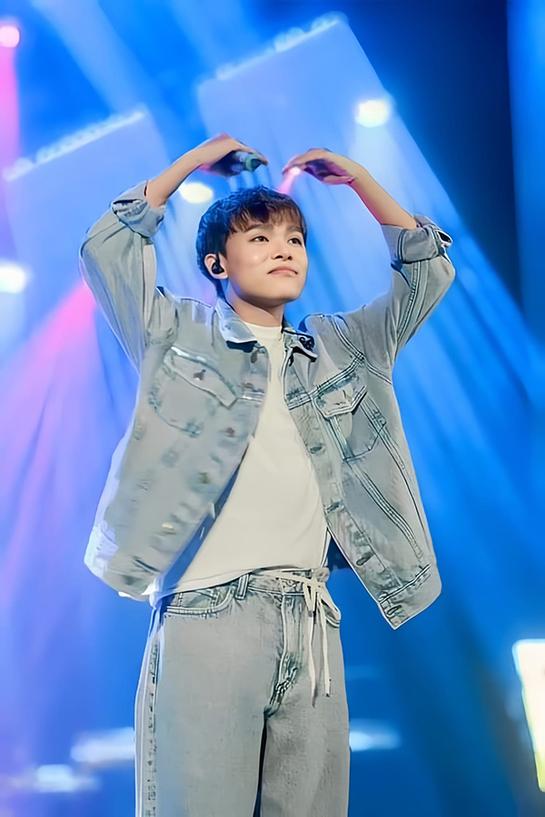 Hồ Văn Cường, giọng ca trẻ trong làng nhạc bolero giờ có cuộc sống ra sao?-5