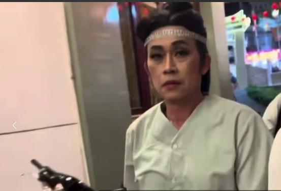 NS Hoài Linh bị bắt gặp lộ diện sau khi dính tin đồn đời tư, căng thẳng từ chối làm việc này-1