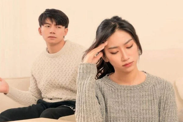 Mẹ chồng hắt hủi con dâu quý mến người ngoài, tôi muốn ly hôn khi biết thân phận giữa hai người họ-2