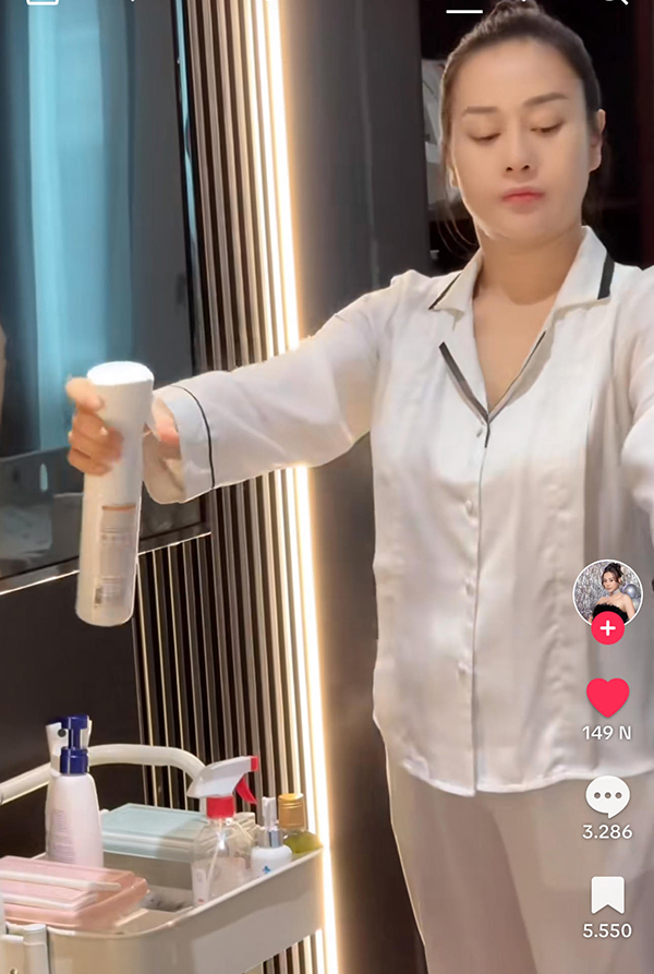 Cuộc sống viên mãn của bà mẹ bỉm sữa Phương Oanh-3