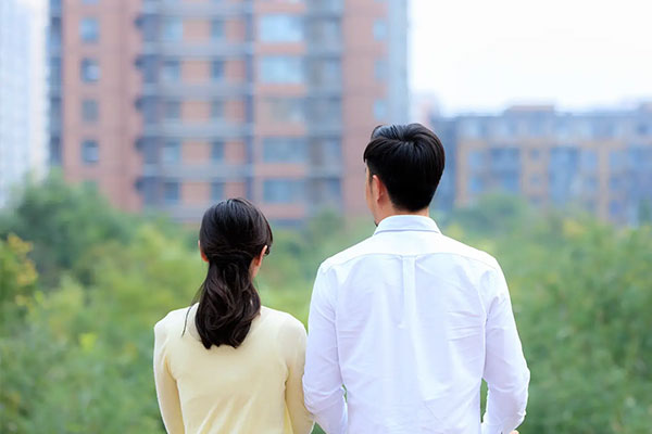 Đạo diễn Lê Hoàng mắng cô gái 32 tuổi ngu toàn diện ngay trên sóng chương trình lớn-5