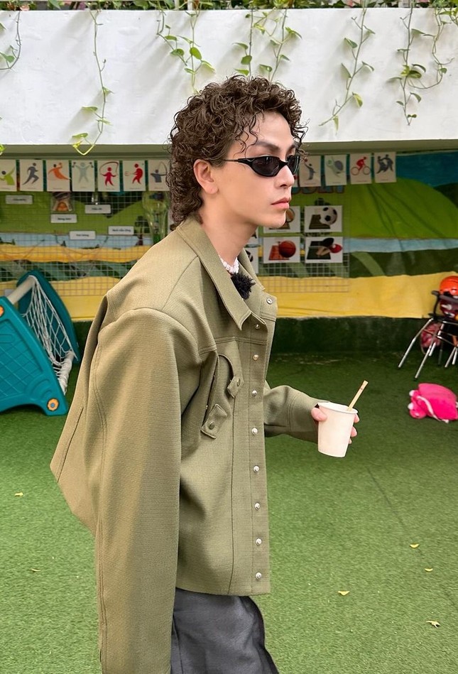 10 ngày sau ồn ào, Lâm Minh tái sinh ngoạn mục, Decao vẫn giữ một thái độ-2