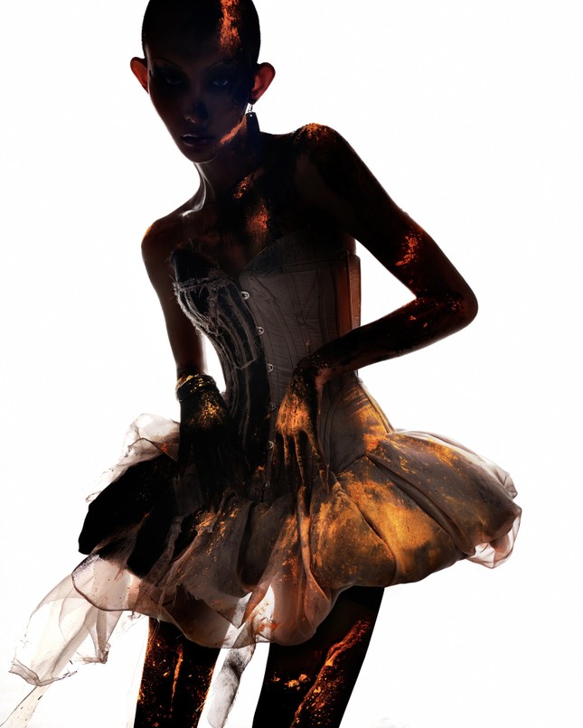 10 ngày sau ồn ào, Lâm Minh tái sinh ngoạn mục, Decao vẫn giữ một thái độ-3