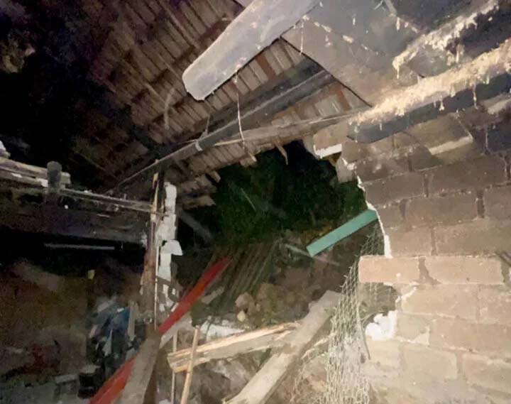 Tảng đá lăn vào nhà dân, đè chết cháu bé 14 tuổi ở Hà Giang-1