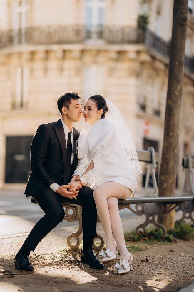 Midu tung loạt ảnh cưới với thiếu gia Minh Đạt: Tiết lộ chồng kém tuổi, đính chính tin đồn 1 đời vợ-10