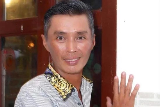 Nam diễn viên Việt cầu cứu, xin tiền