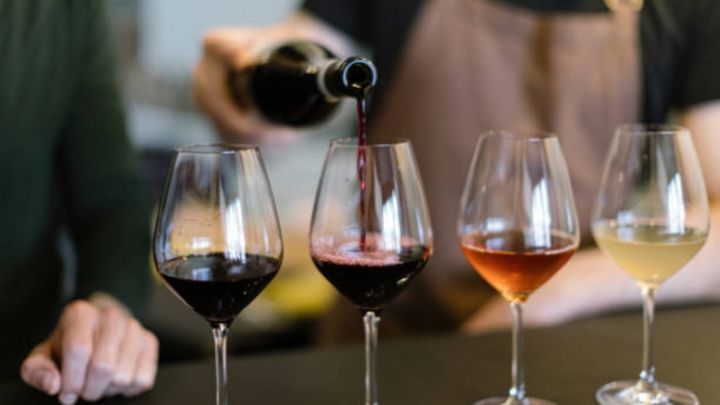 Làm thế nào để biết rượu đã hết hạn sử dụng?-1