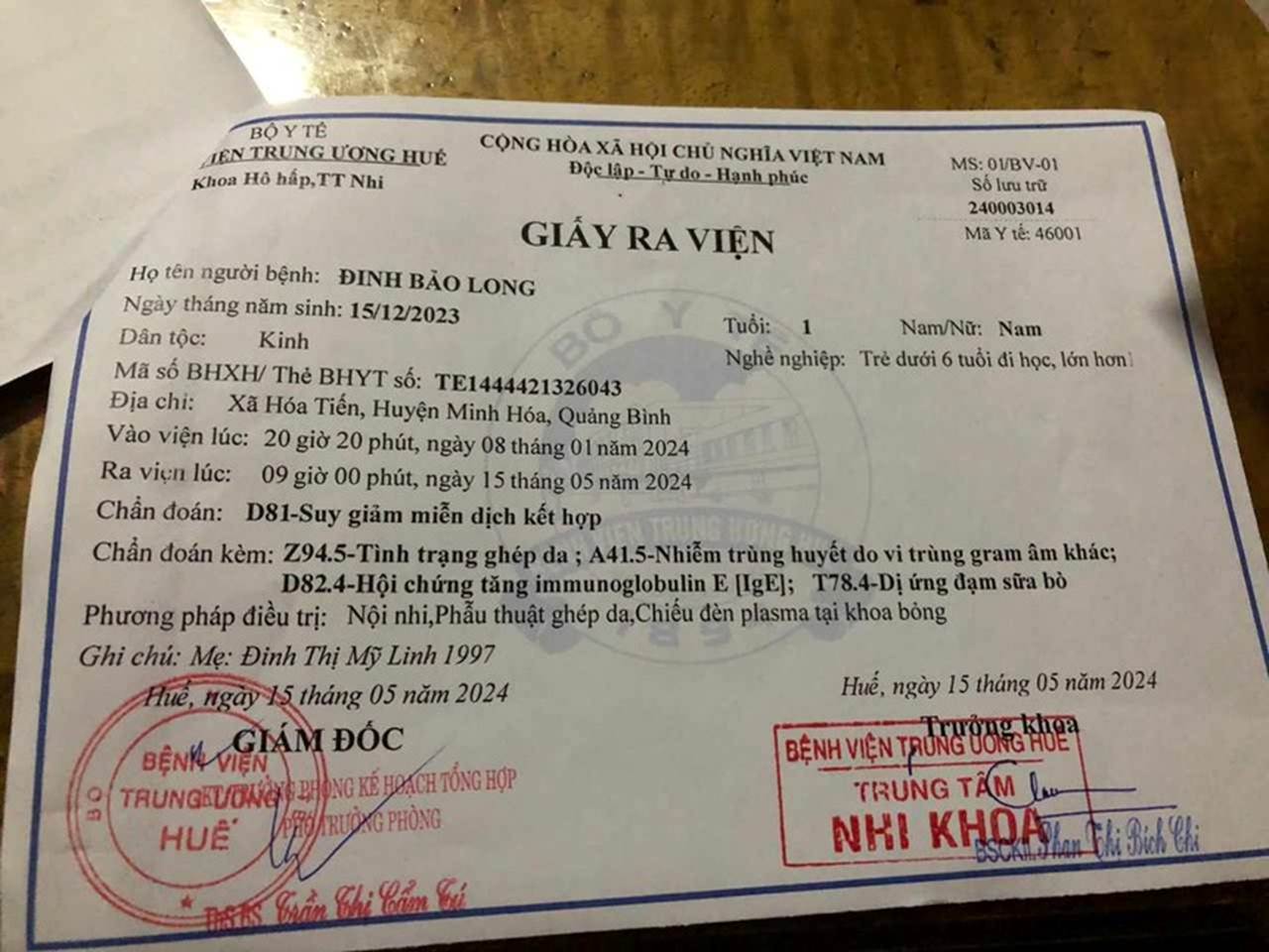 Ánh mắt cầu cứu của bé trai 5 tháng tuổi toàn thân lở loét vì căn bệnh quái ác-2