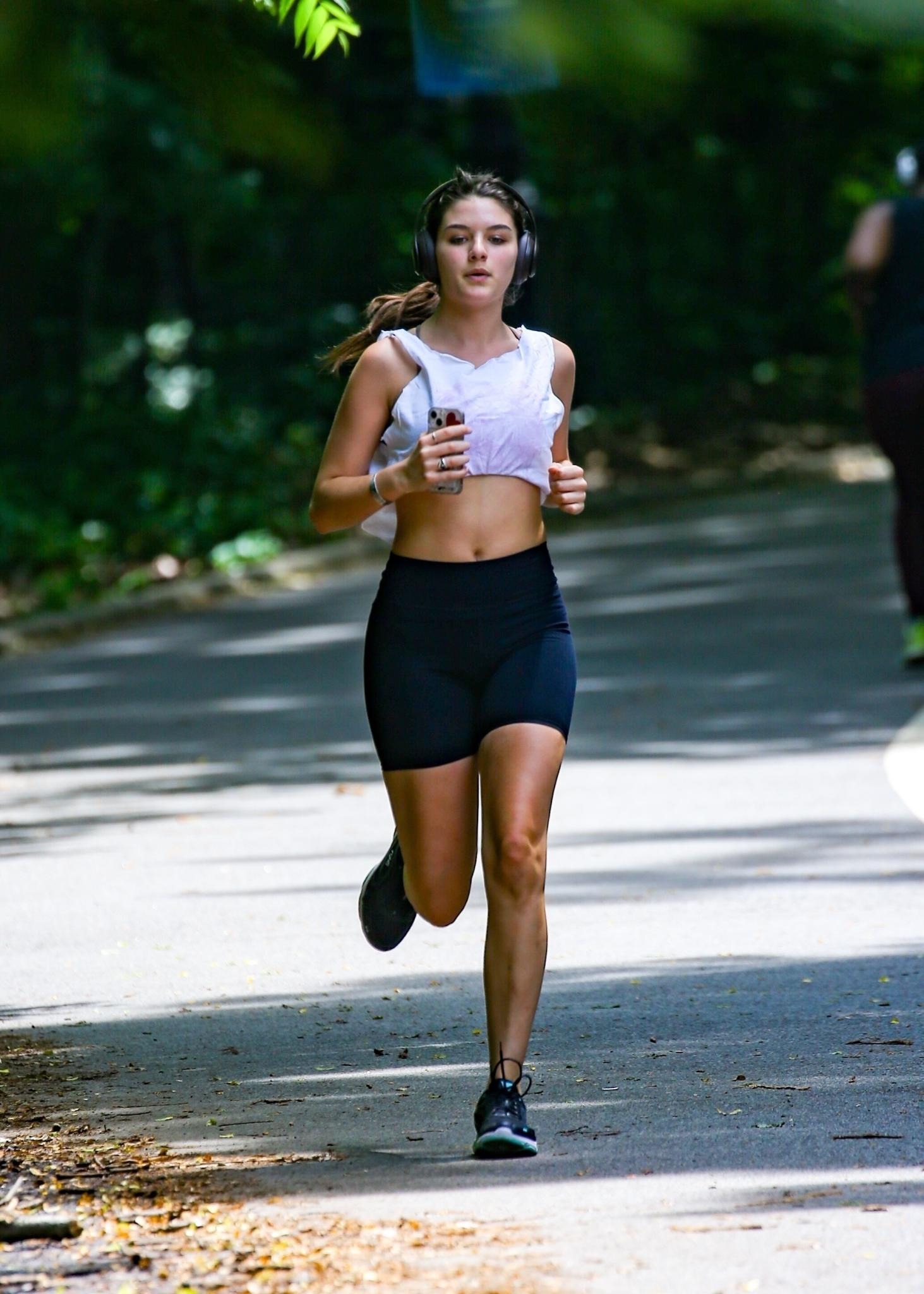 Suri Cruise sau khi thoát khỏi quan hệ độc hại với Tom Cruise-2