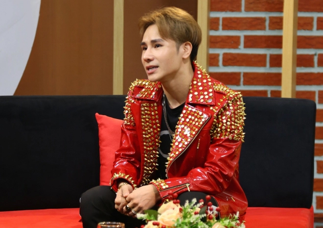 Nóng: Ca sĩ Chu Bin bị bắt vì liên quan đến ma tuý-1