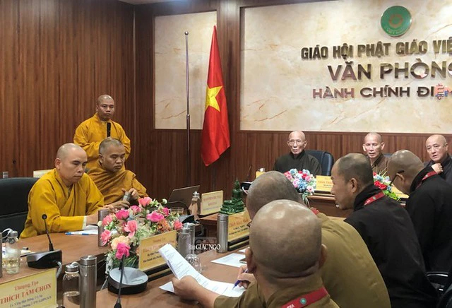 Đại đức Thích Nhuận Đức bị Giáo hội Phật giáo cấm thuyết giảng 1 năm-1