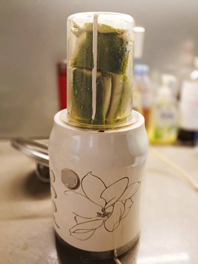 Cho thứ bỏ đi này vào máy rửa bát, bát đĩa luôn sạch sẽ thơm tho, không mùi hóa chất-3