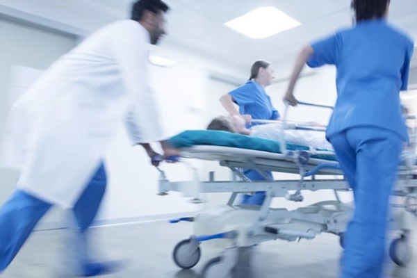 Người đàn ông 56 tuổi chỉ ăn rau, không ăn cơm, sau nửa năm đi khám, nhận kết quả bất ngờ-1