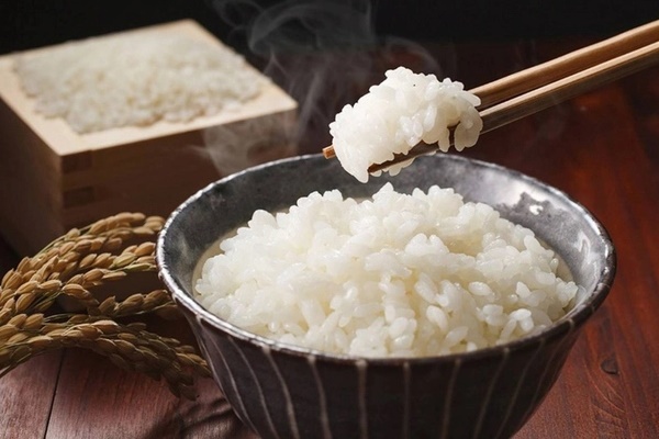 Người đàn ông 56 tuổi chỉ ăn rau, không ăn cơm, sau nửa năm đi khám, nhận kết quả bất ngờ-2