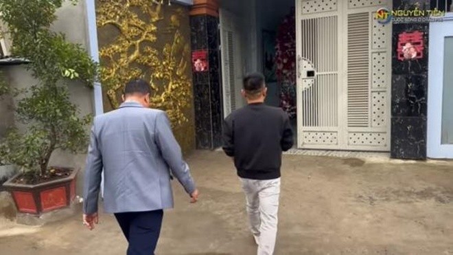 Điểm chung thú vị giữa Hoa hậu Thuỳ Tiên và Quang Linh Vlog liên quan đến 2 căn nhà họ đang sống-19