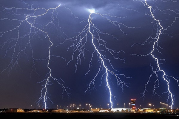 Kỳ tích của người phụ nữ Hà Nội bị sét đánh ngừng tim phổi-2