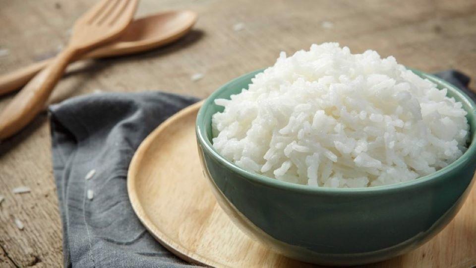 Cơm ăn thừa đừng để trong ngăn mát tủ lạnh: Bảo quản ở đây, quay nóng lại cơm dẻo thơm như vừa mới nấu-2