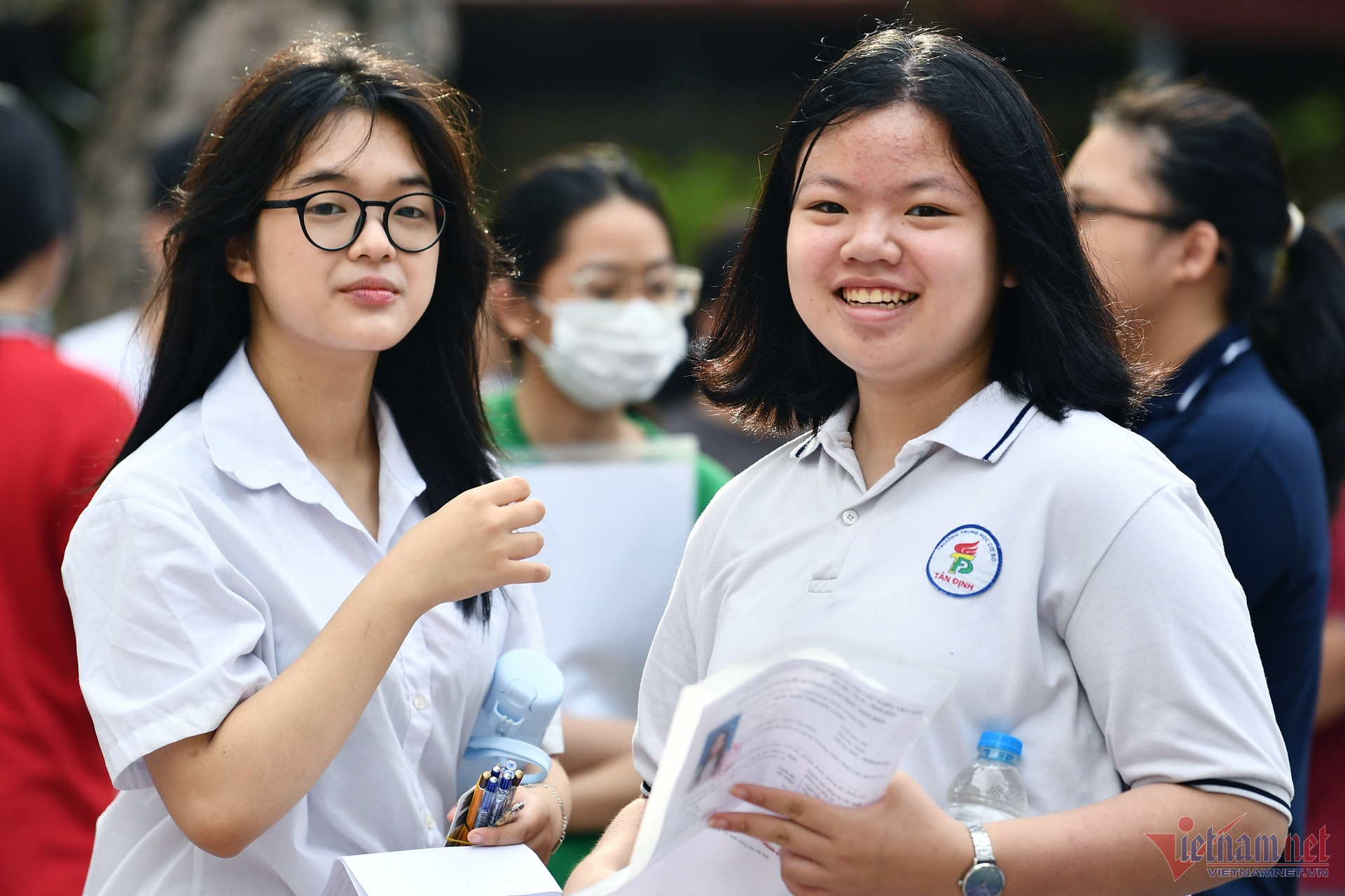Đề tiếng Anh thi lớp 10 Hà Nội năm 2024-4