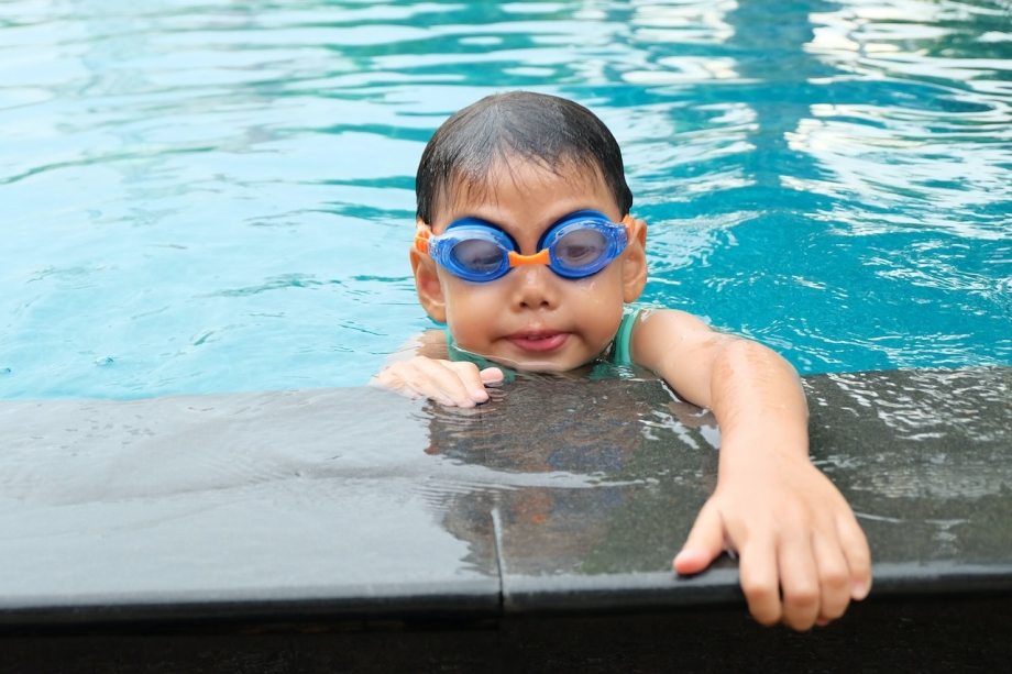 5 nguyên tắc phụ huynh phải khắc cốt ghi tâm khi cho trẻ xuống nước-1