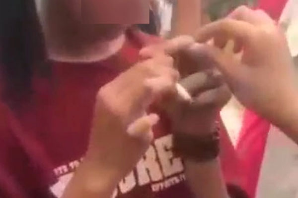 Vụ bắt bạn học ăn đất rồi quay clip: Sẽ khởi tố vụ án Làm nhục người khác-2