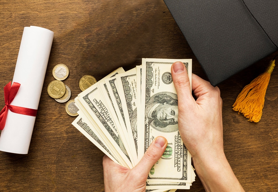 Cha mẹ chối chi trả học phí cho con gái dù kiếm chục tỷ mỗi năm: Lí do được nhiều người ủng hộ-3