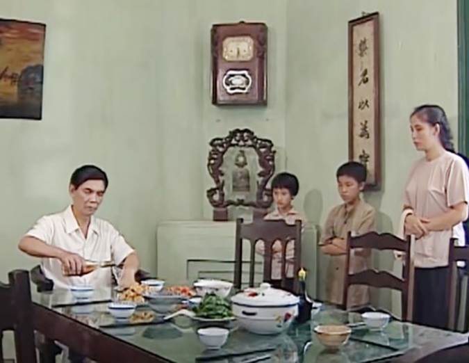 Tuổi xế chiều đau ốm, cô độc của nam NSƯT bị ghét nhất trong phim Sóng ở đáy sông-3