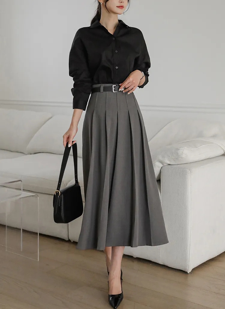 5 mẫu chân váy công sở chuẩn thanh lịch dành cho quý cô trên 40 tuổi-7