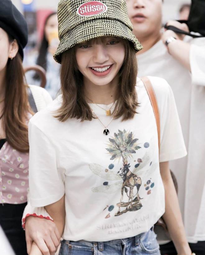 Kiểu mũ giúp phái đẹp lên đồ sành điệu-2