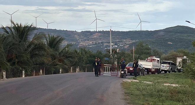 Cận cảnh nơi bà mẹ 3 con bị cả nhà chồng cũ giam cầm, đánh đập, bắt uống nước thải để trừ tà-2