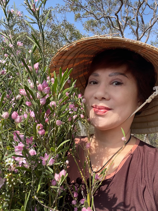 Cuộc sống tuổi hưu của NSND Hương Dung - bà vợ thứ trưởng phim Chạy án giờ ra sao?-2