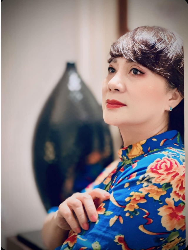 Cuộc sống tuổi hưu của NSND Hương Dung - bà vợ thứ trưởng phim Chạy án giờ ra sao?-4