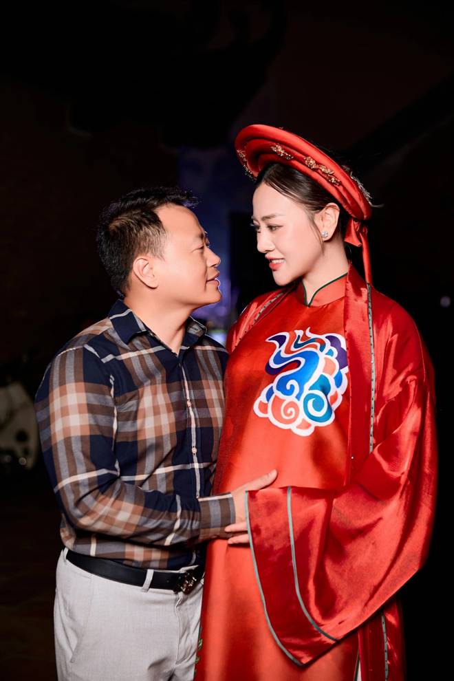 Phương Oanh bắt đầu ngấm đòn, than thở lúc nửa đêm, nhạy cảm gấp 10 lần sau khi sinh con với Shark Bình-10