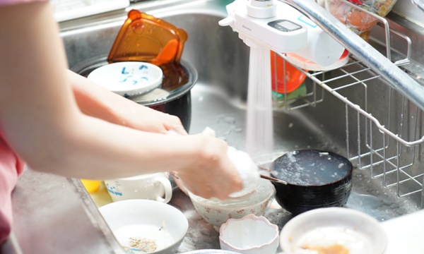Cặn nước rửa chén gây tổn thương cơ thể, từ viêm nhiễm đến các bệnh mãn tính-2
