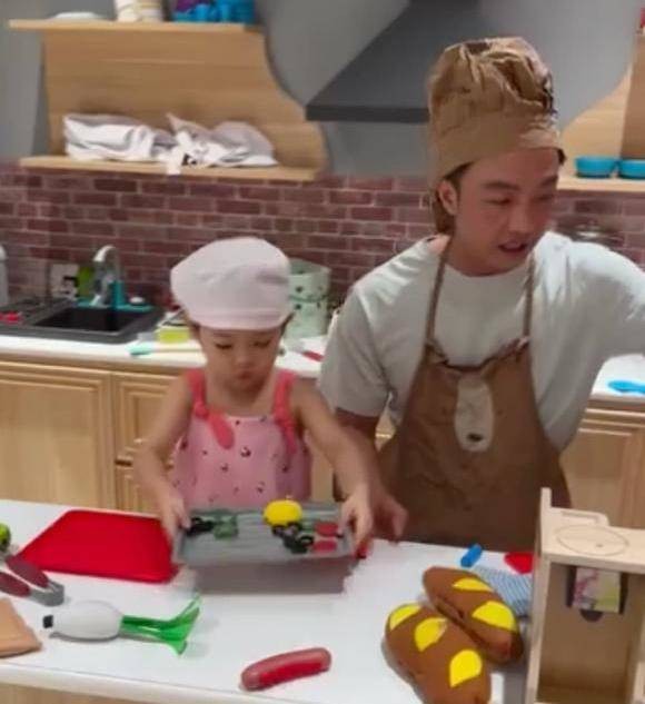 Con trai Cường Đôla mới sinh nhật 1 tuổi đã muốn có thêm em, phản ứng của Đàm Thu Trang gây chú ý-8