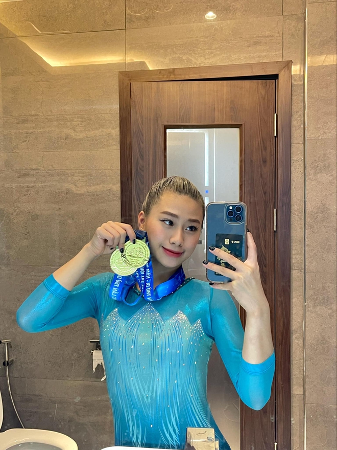 Phạm Như Phương gây phẫn nộ khi lan truyền tranh vẽ chứa nội dung phản cảm-2