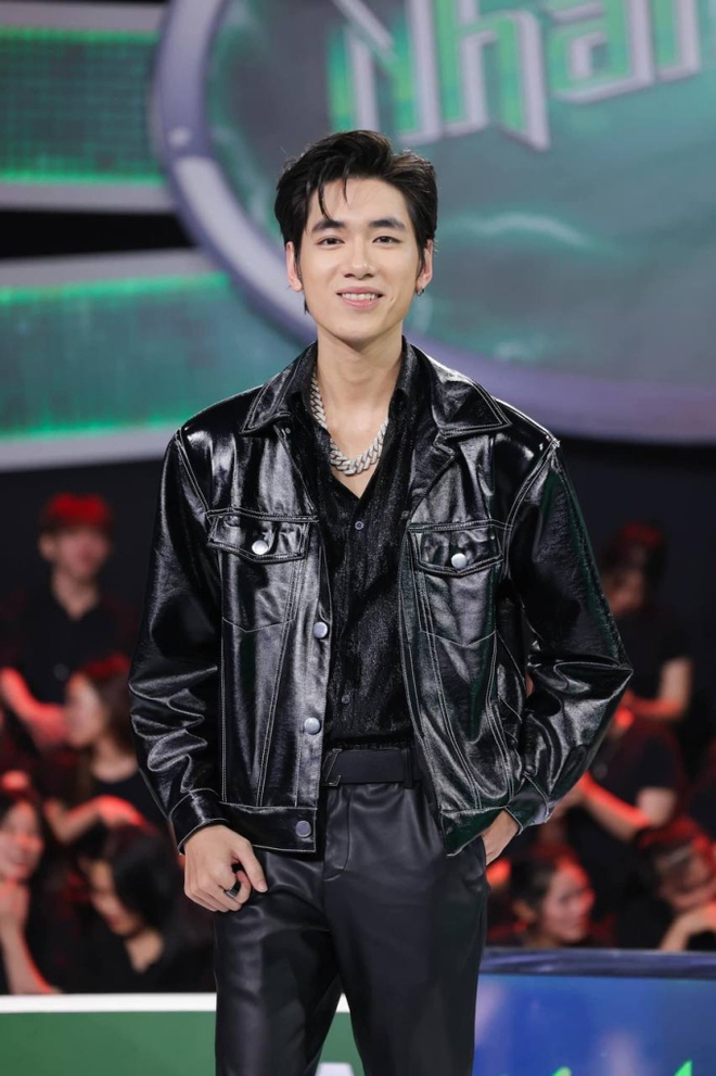 K-ICM bỗng đăng status đáp trả lời chê bai bài mới của Sơn Tùng: Thử viết xem có phèn chua không!-2