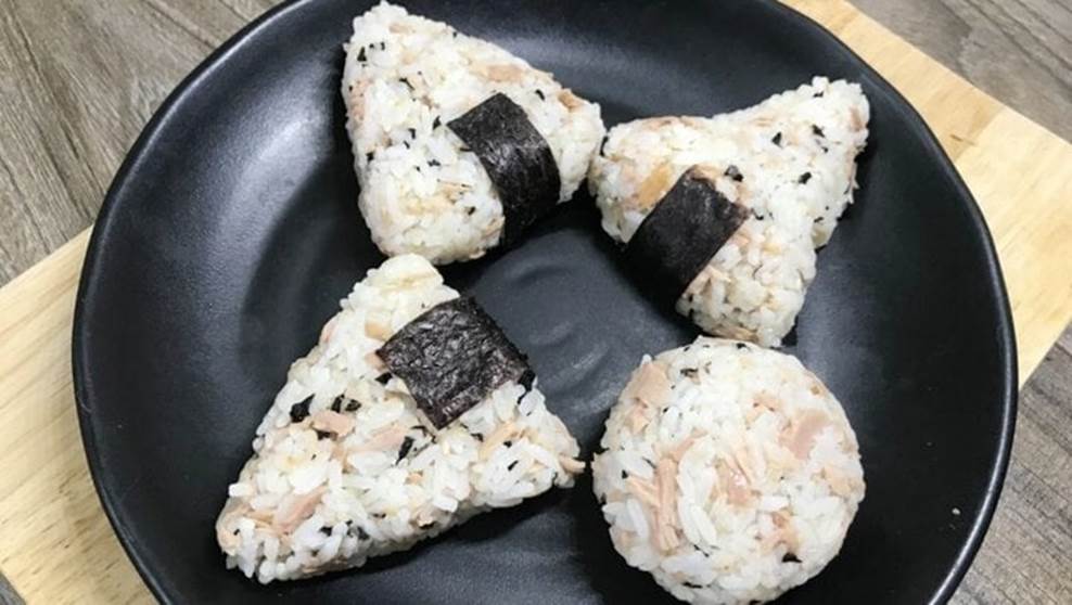 Cách chế biến cơm nguội thành món ngon-4