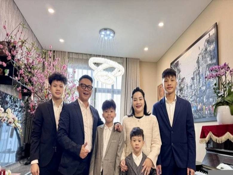 BTV Quang Minh lên tiếng khi vợ vướng tin đồn ở nhà trăm tỷ-2