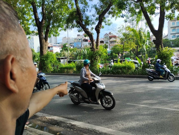 Vụ 3 thanh niên tử vong trên đường Láng: Nhân chứng kể lại khoảnh khắc kinh hoàng-3