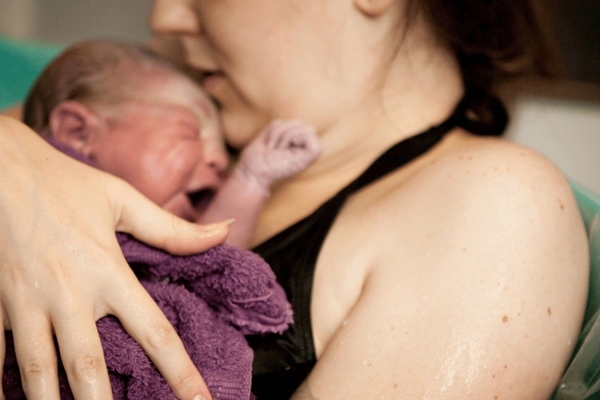 Cảnh báo sinh con thuận tự nhiên tại nhà: Nguy hiểm, có thể tai biến sản khoa-3