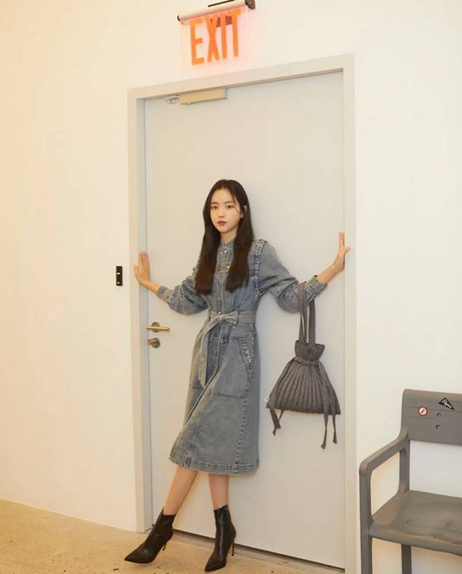 Những kiểu váy midi họa tiết cô nàng nào cũng phải sở hữu-6