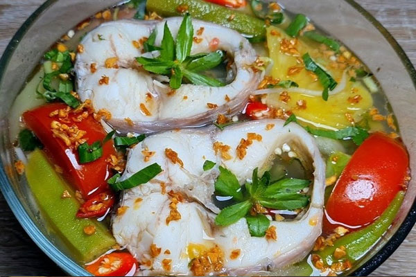 Cách nấu canh chua cá lóc đậm đà chuẩn vị miền Tây-2