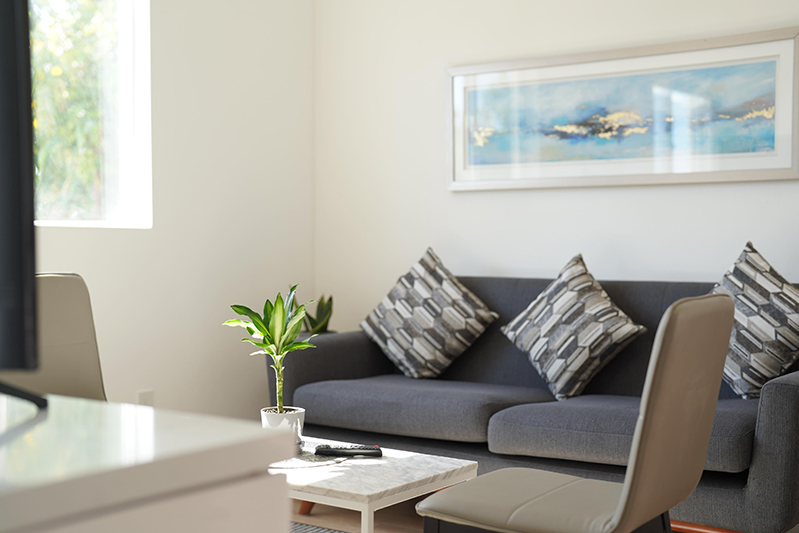 Sao Vbiz cưới sau 1 tháng yêu, ly hôn vẫn không biết bố mẹ chồng, nỗ lực lao động được đáp trả bằng căn nhà ấm áp-7