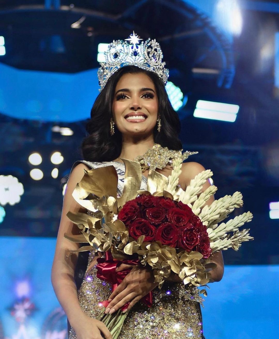 Nhiều người đẹp nhận cái kết đắng khi từ bỏ danh hiệu-2